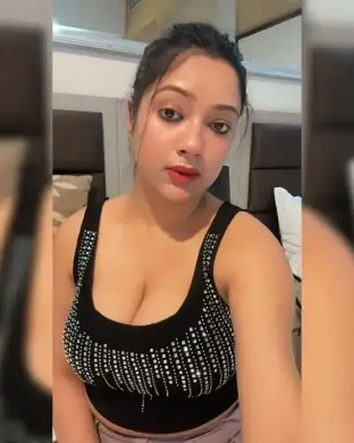 Call Girls Service Jalalpur